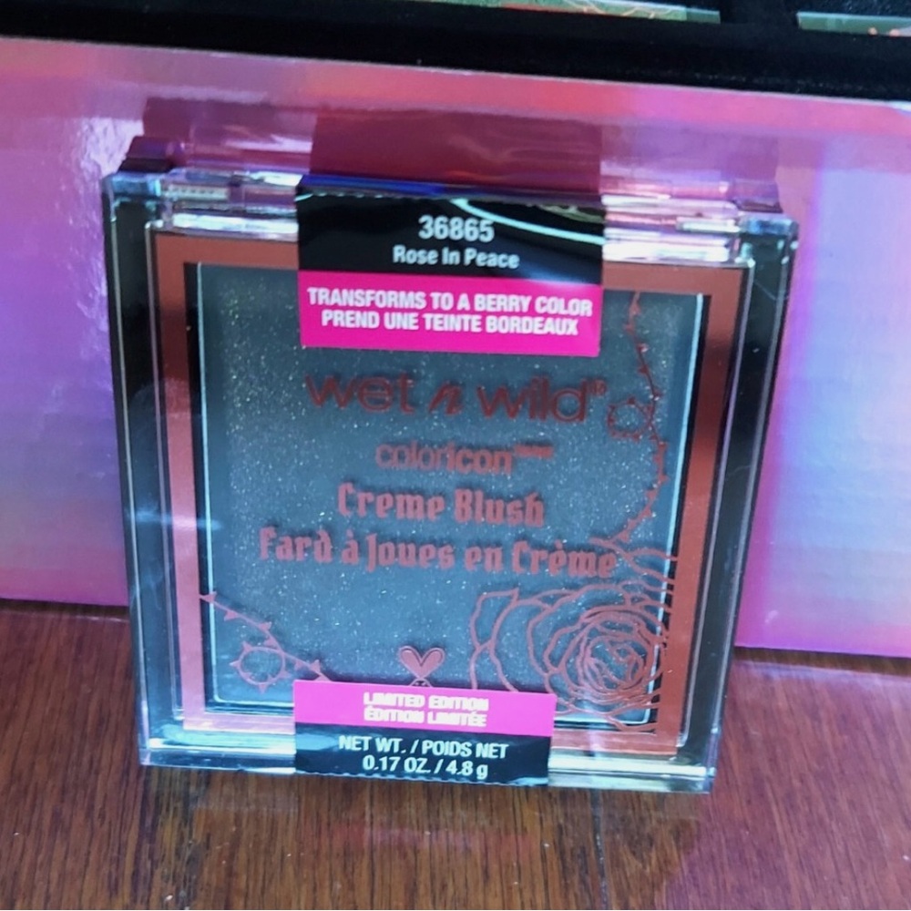 New✨Wet ‘N Wild Rebel Rose Makeup | Limited Edition Collection - Picture 10 of 13